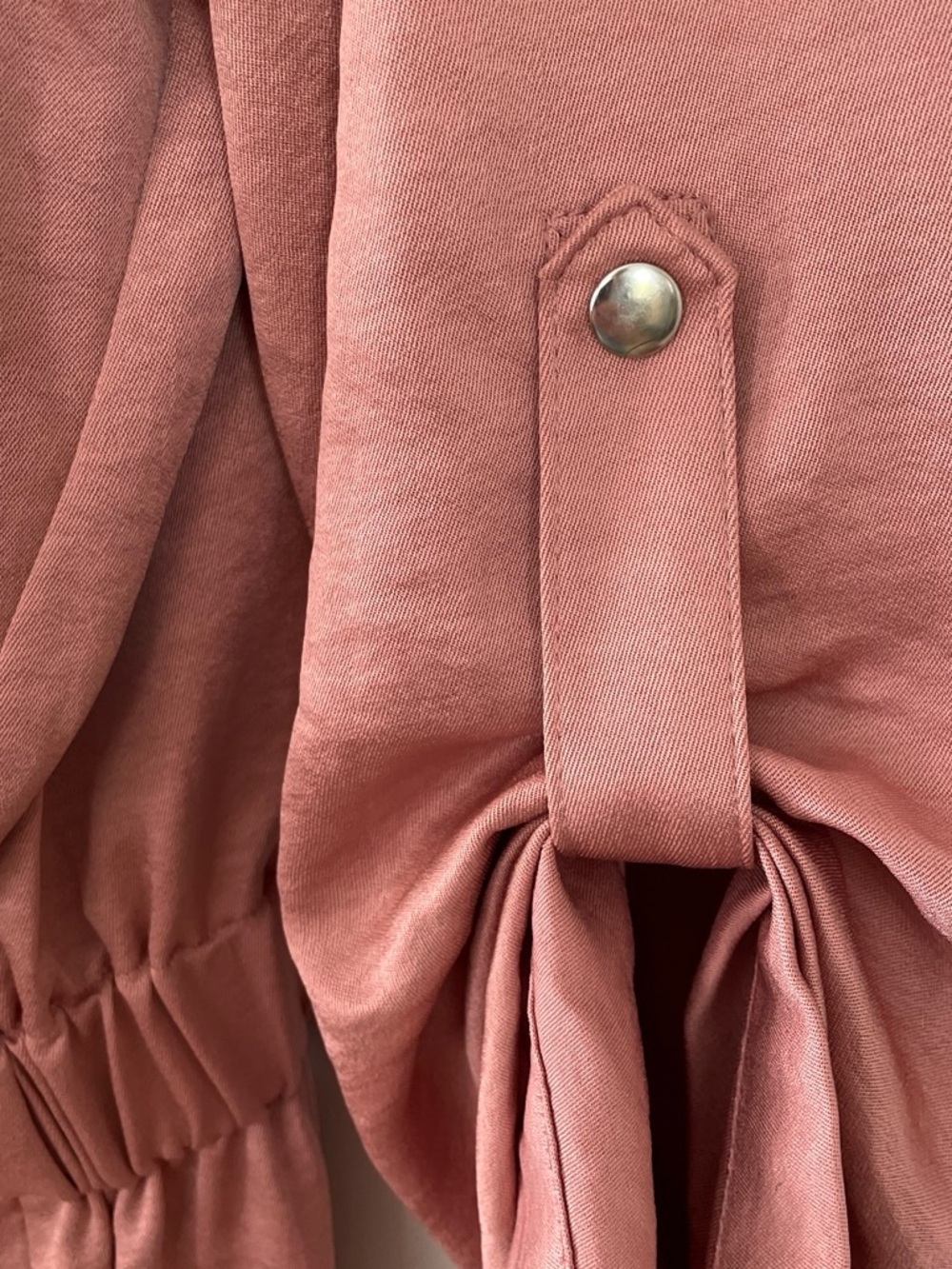 Jennifer Lopez Coral Pink Jumpsuit with Tie Waist - Picture 6 of 8
